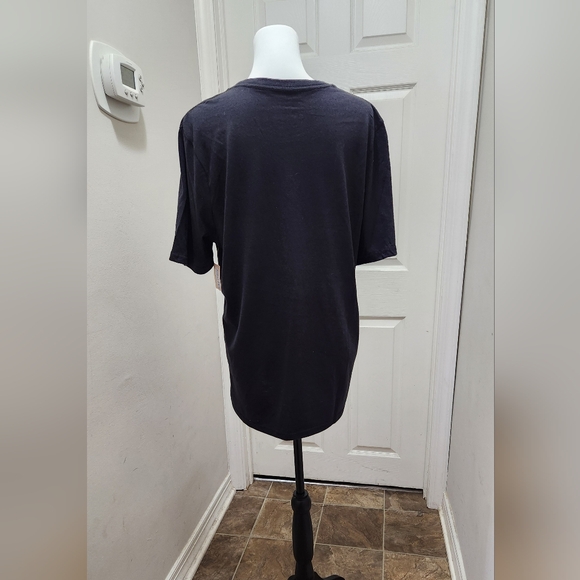 Christmas Tee Shirt Unisex - Picture 3 of 4